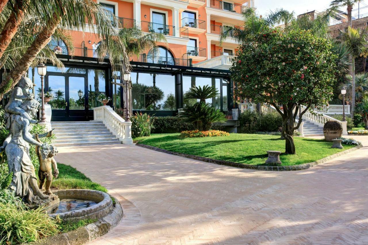Grand Hotel Royal Sorrento Esterno foto